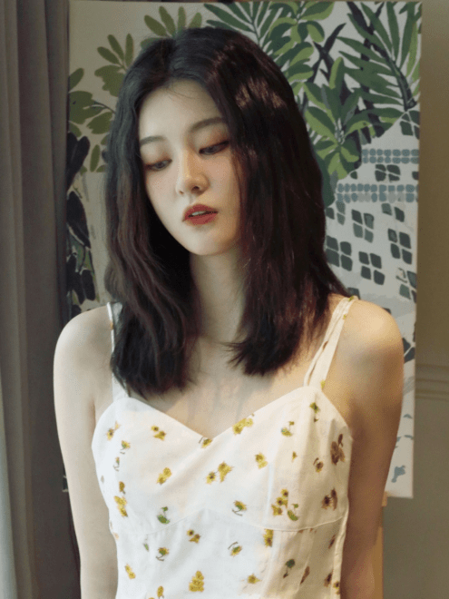 氧气|乔欣碎花裙配纯欲妆，可爱撩人像小野猫，纯欲妆容要掌握这些技巧