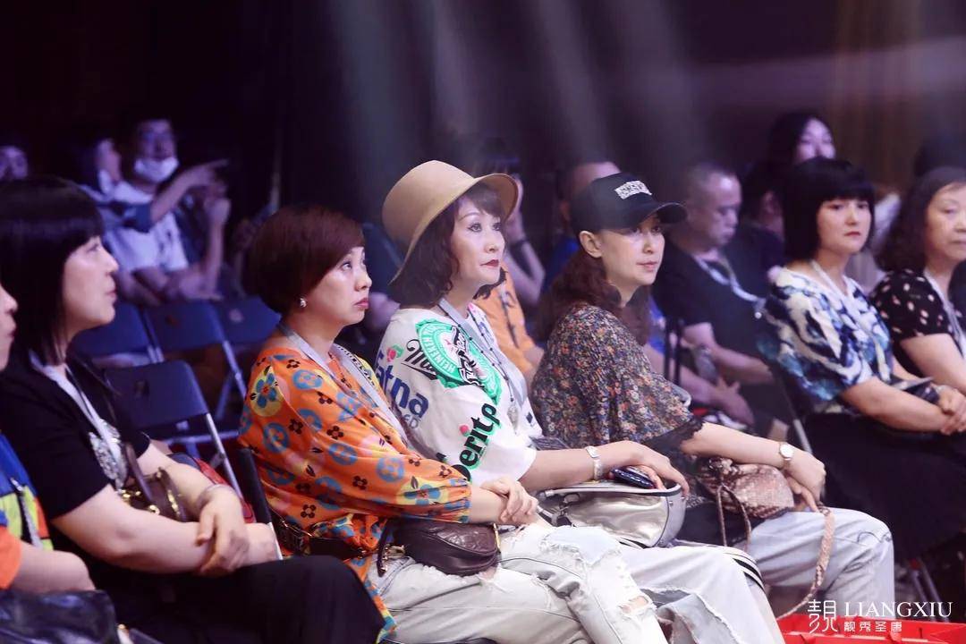 鱼和|秋冬上新 |【靓秀】带你引领2021秋冬潮流