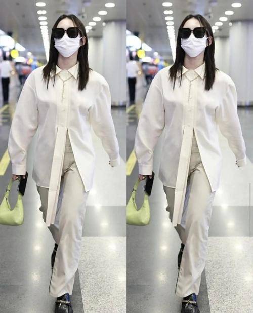 面料|婚后的张嘉倪越来越嫩了，与小11岁的孟美岐同框，仍少女感十足