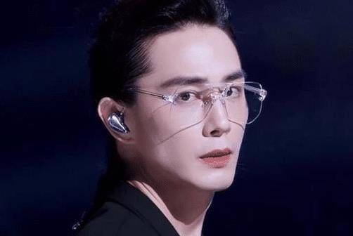 气泡|披荆斩棘的哥哥出圈!李承铉的低音炮简直太快乐!可剑三er也没输