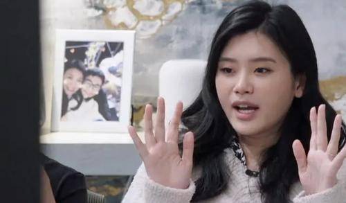 何猷君|奚梦瑶不仅要当两个孩子的妈，还要当何猷君的妈！