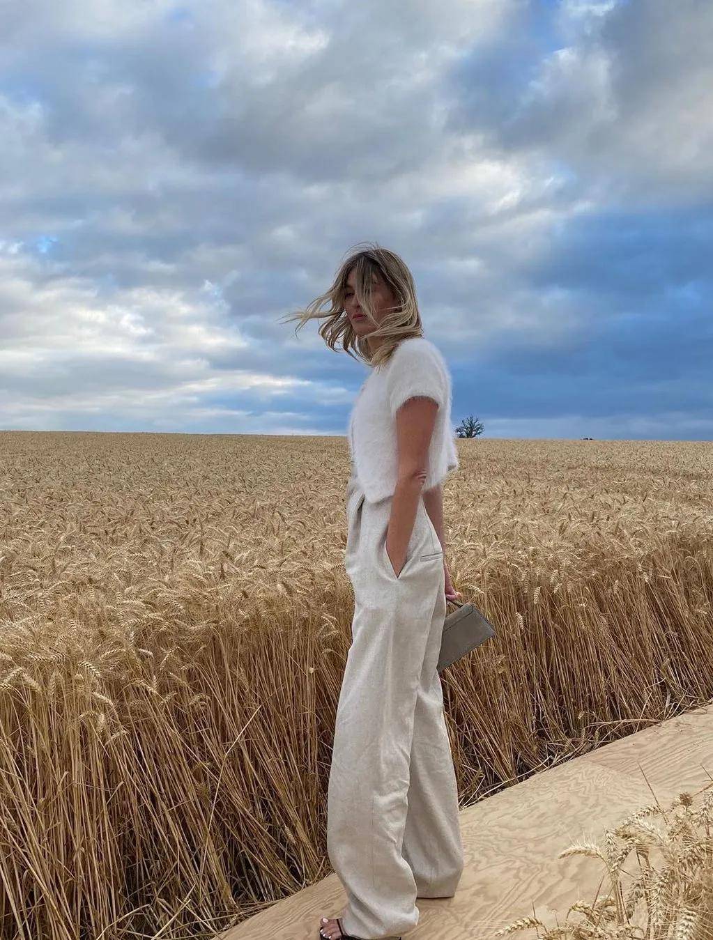 褐色|今年秋冬流行色的高阶穿法来了！巨美巨高级，谁穿都美！！