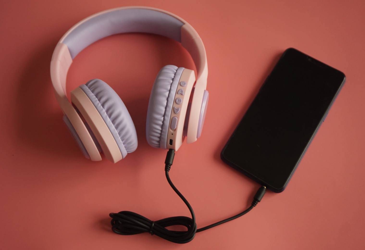 陪伴成长闪亮童年tribit趣倍bth16儿童头戴式耳机上手