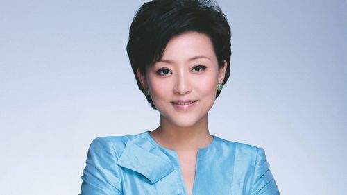 老公|杨澜的爹味是《脱口秀大会》最大的败笔，她根本听不懂杨笠的讽刺