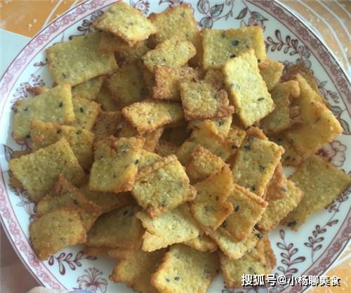 步骤|它是“米中黄金”,加上淀粉往锅里煎,是孩子最爱吃的零食!