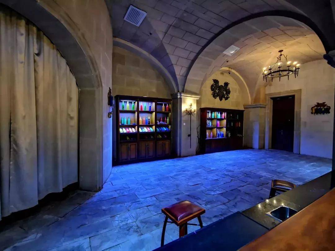 张裕摩|观万亩葡萄长廊,赏贺兰山下酒庄!