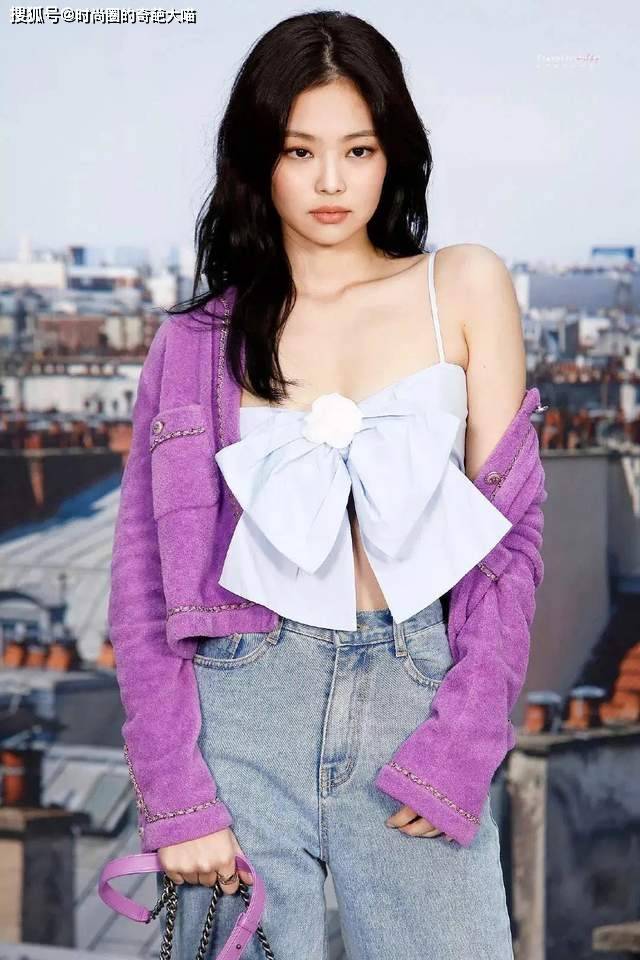 社会性|早秋有它就够了！基础实穿风格百变，可盐可甜时髦得一点儿不费力