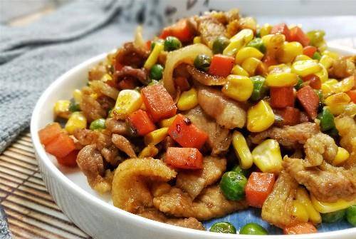 加入适量|要吃馄饨自己在家做,任性简单又营养丰富,快快学起来