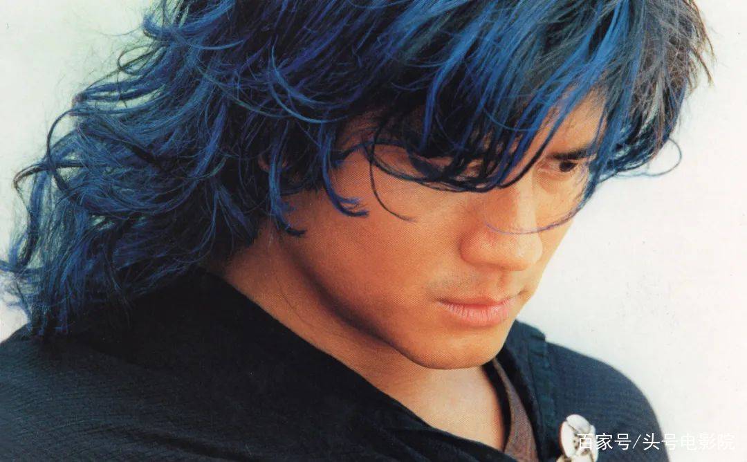 23年前这部票房冠军,一半演员"古惑仔"_千叶真一