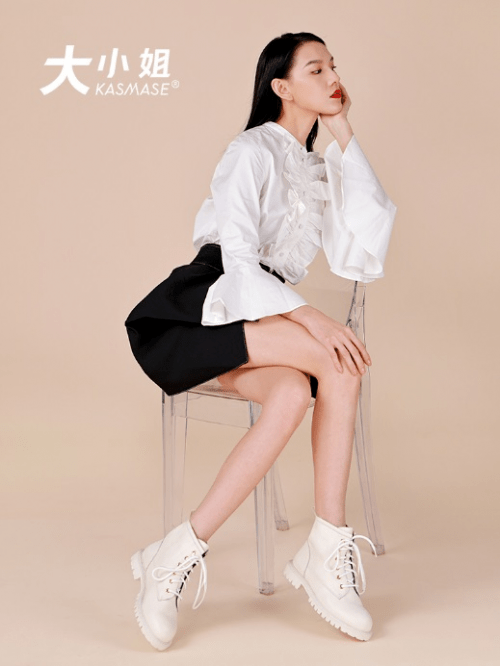 王者|大小姐KASMASE带你认识鞋履界的4款“经典王者”，时尚超百搭！