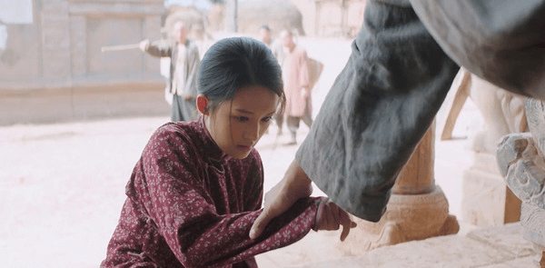 蓝小姐|《叛逆者》原著中，林楠笙和蓝小姐，才不是纯洁的男女关系