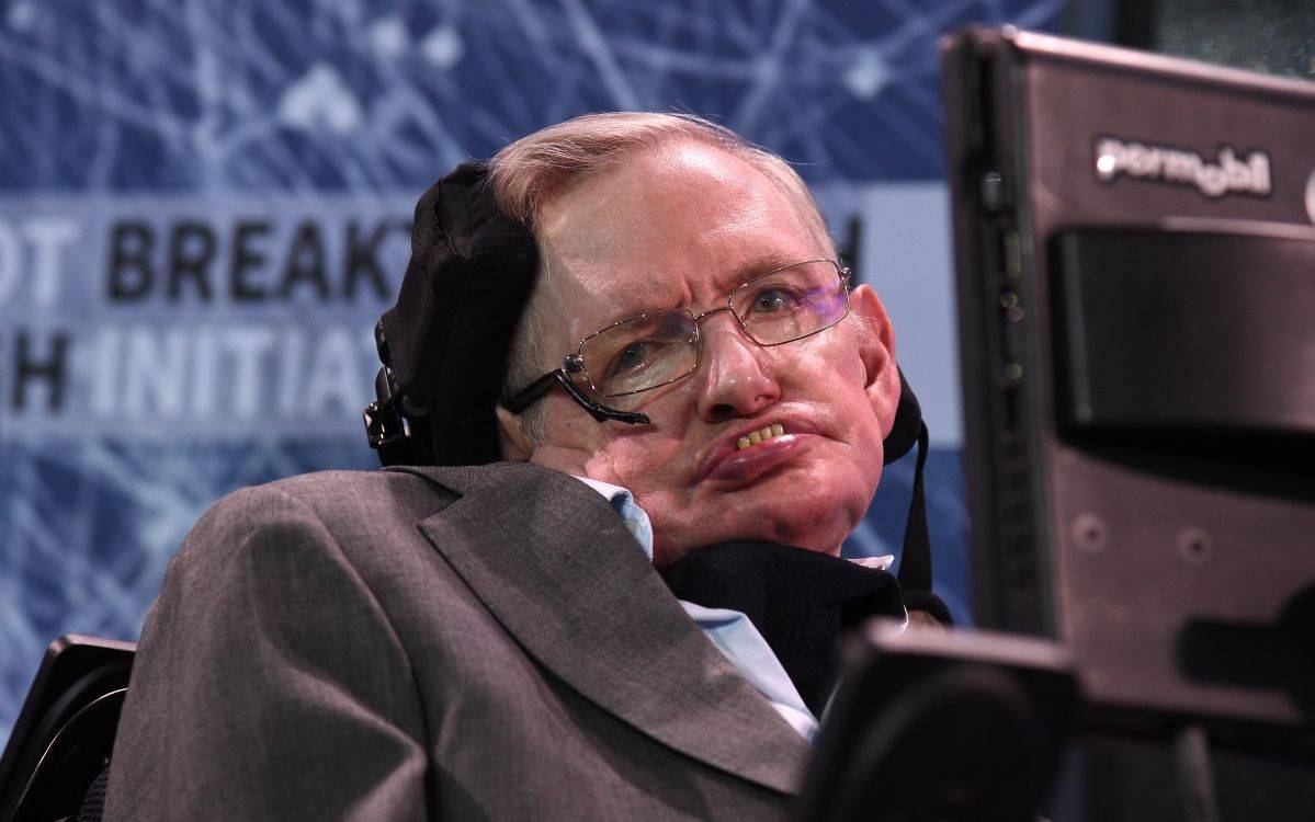 有一种轮椅独一无二,全车装满先进"黑科技",它就是霍金的轮椅