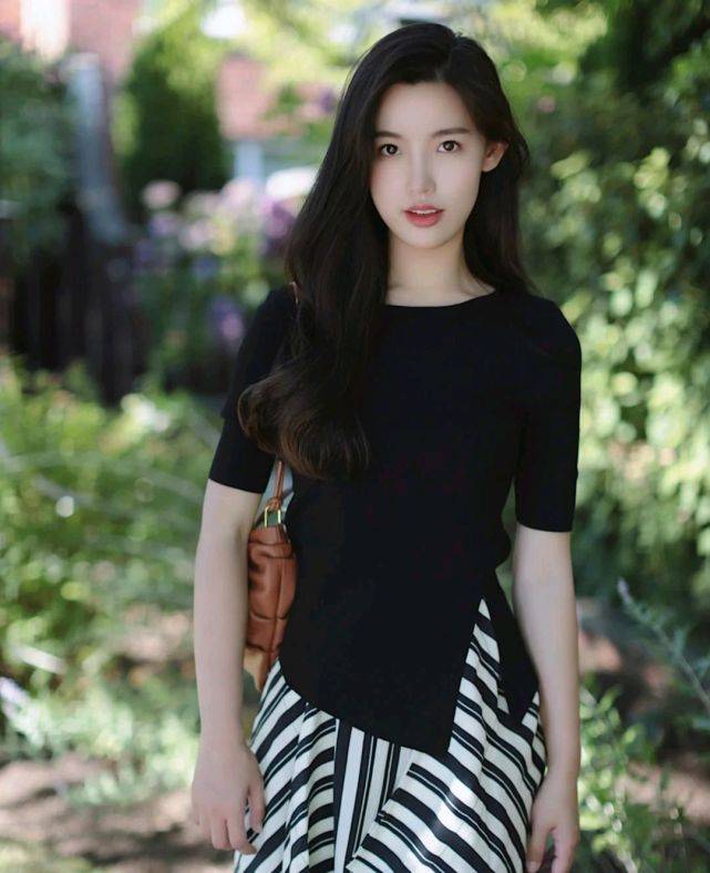 黑色|温柔浪漫简单干净的穿搭，可以把自身的魅力呈现出来，谁穿谁优雅