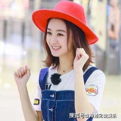 黑色|谢娜二胎后首次现身长沙机场，参与《快本》录制，赵丽颖同日抵达