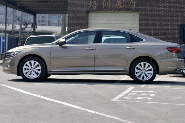 外观好看的车b级车 cee331bdaa8f408e848556178a0335ba.jpeg