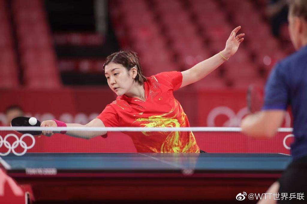 险些爆冷 陈梦晋级4强 0比2落后到4 2逆袭中国香港选手杜凯琹 比分