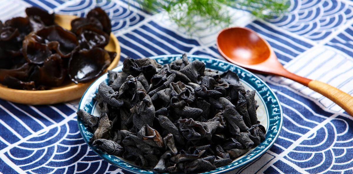 咋样快速泡木耳 8bd12cde6e1a4fcabc1439a902e0a29f.jpeg