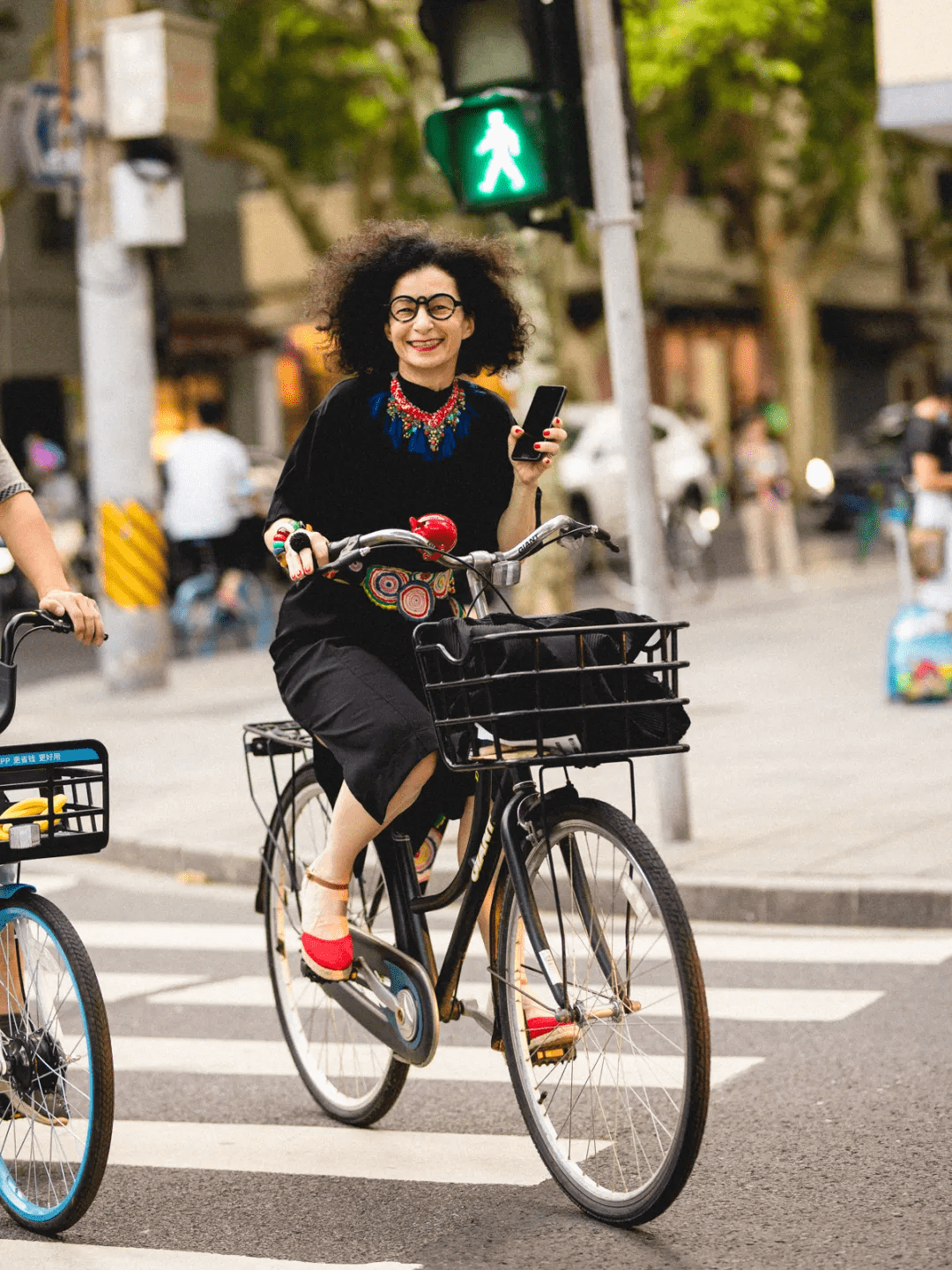 五原|夏末的清凉装扮，街头姑娘们的穿法也太多了吧