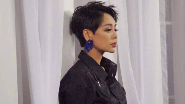 什么|70后一线女星宁静,真个性不是假人设,御姐的霸气随时随地