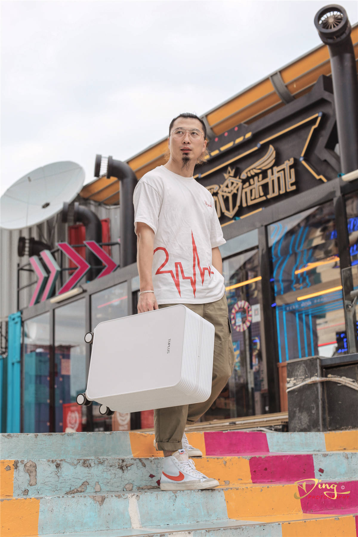 文化|装满希望的旅行箱，精致、好看、有质感，华熙LIVE是年轻人生活圈