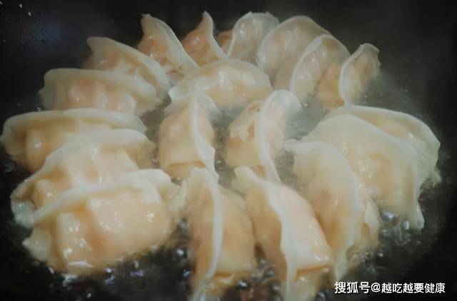 葱花|家有学生,早餐不将就,这3种懒人早餐,十分钟上桌,营养又解馋