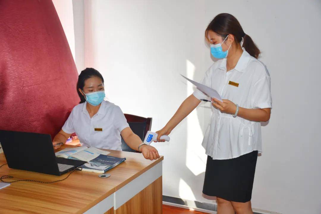 疫情|防疫不松懈，演练筑防线 | 直击西安轨道交通技师学院疫情防控演练现场