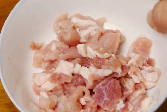 才对|炒包菜,很多人第一步就做错了,难怪不好吃,大厨:这样做才对