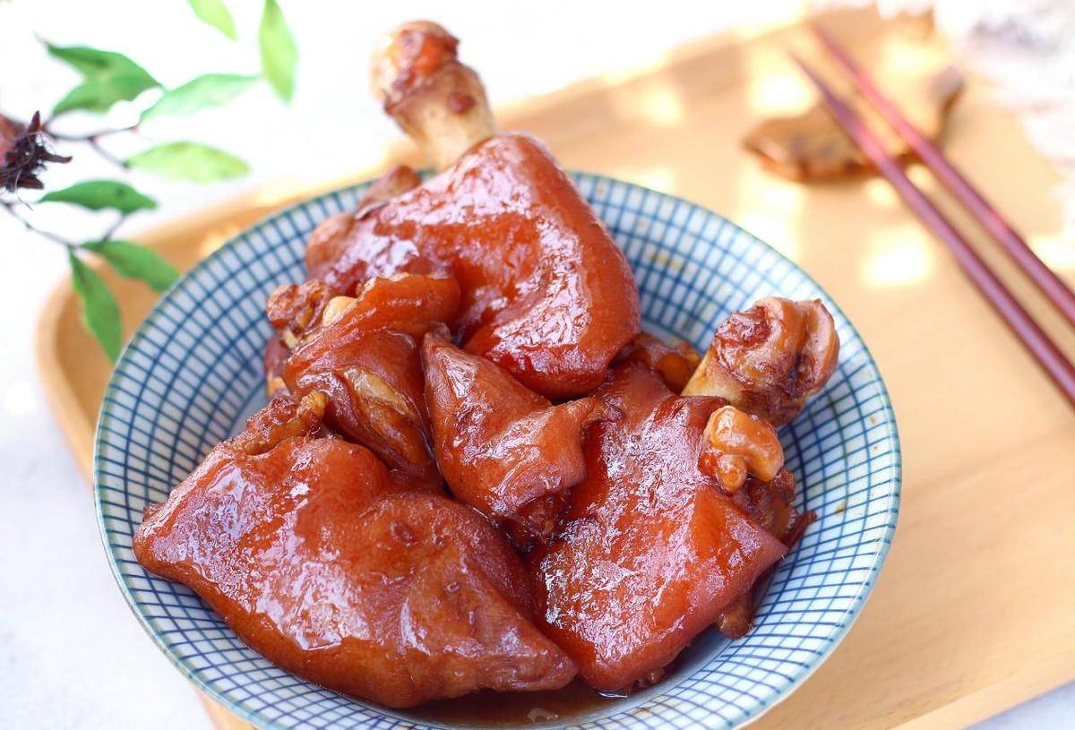 猪脚怎么做小孩爱吃又营养 7ba9ecd788a84c68a913ceaa83f23818.jpeg