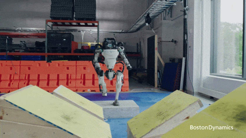 波士顿动力的双足机器人Atlas