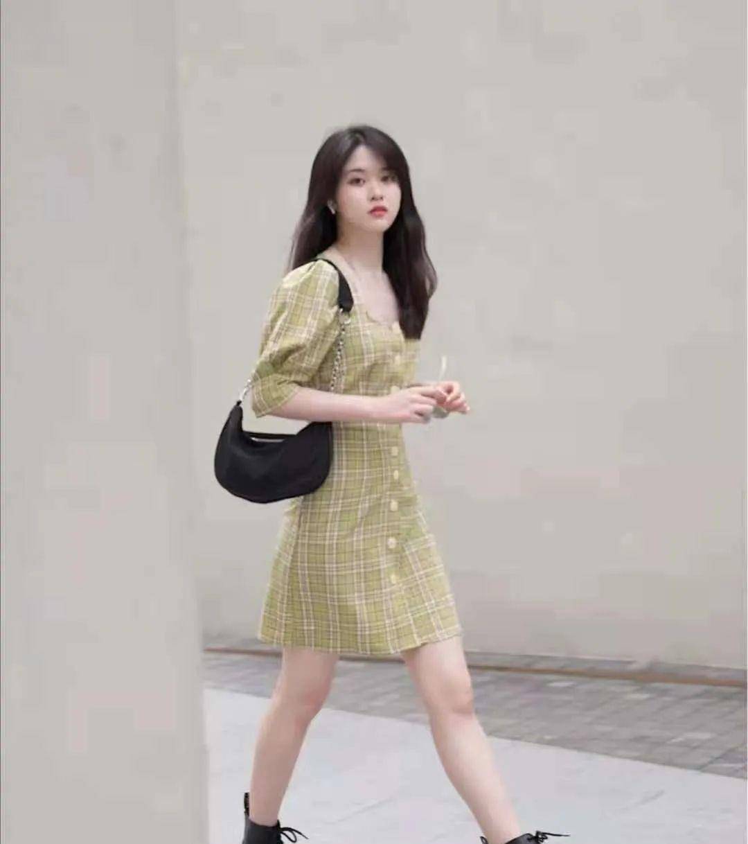 牛油果|牛油果绿连衣裙配什么鞋子好看