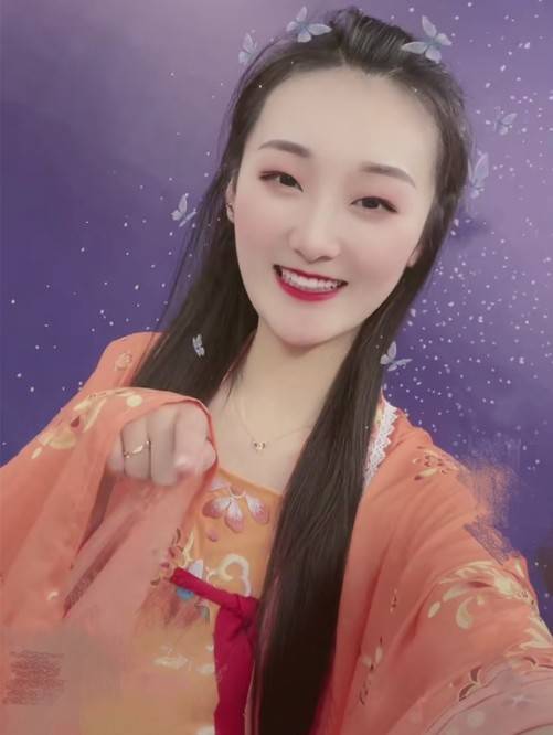 黑发|大衣哥儿媳景区跳舞！古风打扮身材显臃肿，被嘲像丫鬟评论被删除