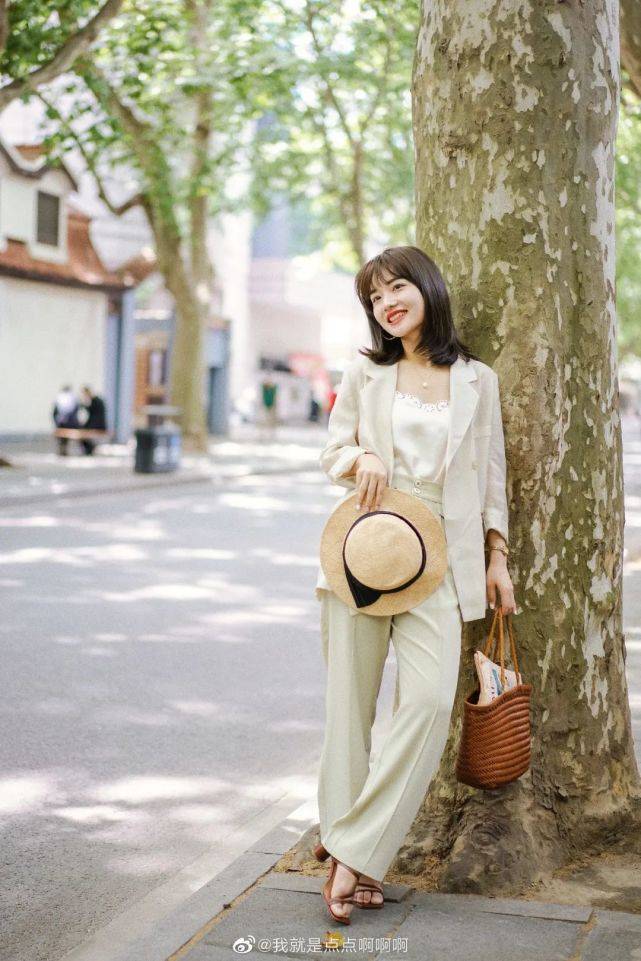 姐妹|几套小个子女生初秋look好看又显高，上身时髦哭了！