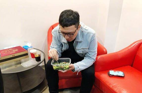 结局|“中国好舌头”华少，走到今天的结局该怪谁呢？