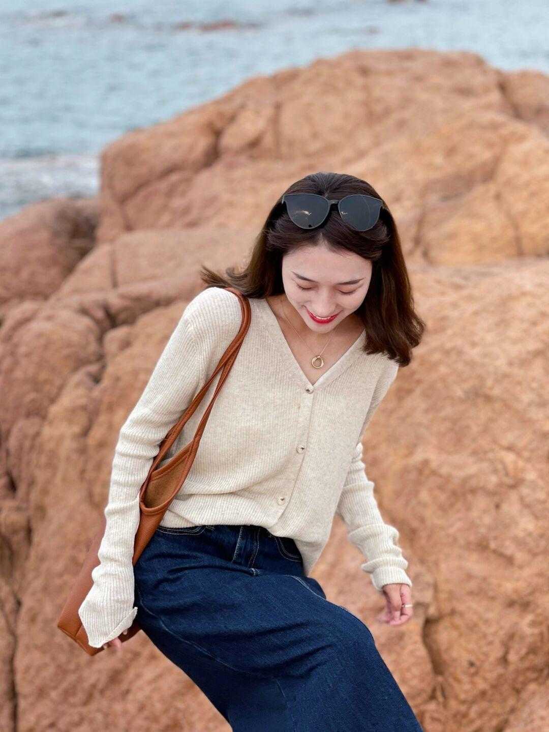 西装|气质女人从不乱穿衣，波点连衣裙搭配西装知性干练，优雅温柔