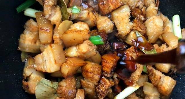 人间|鹌鹑蛋,红烧肉,肥而不腻,美滋滋!