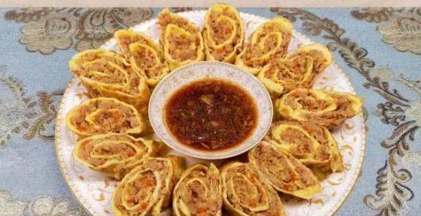 做法|鸡蛋不止可以做番茄炒蛋,这种做法,颜值高,还美味,一盘不够吃