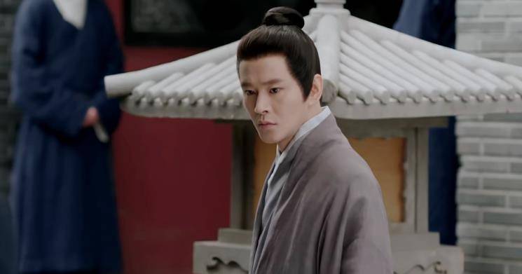 因为|玉楼春：贾逢源看到桃夭身上胎记，孙世杰怒打许翘凤耳光