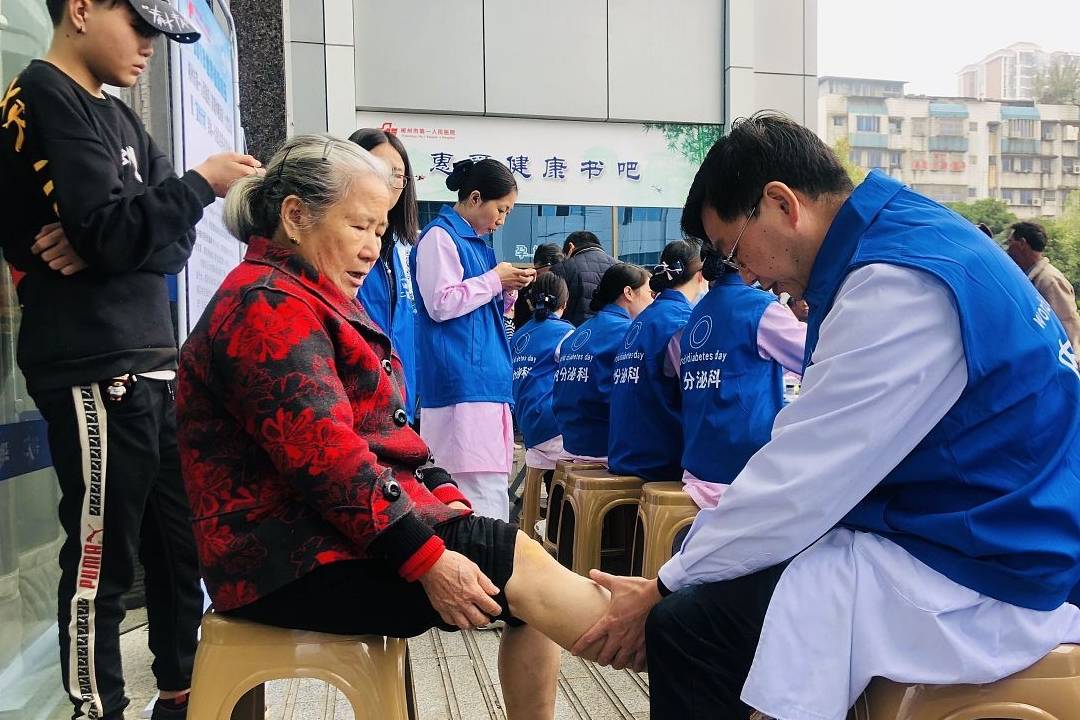 血液|血糖超标，“脚”知道！脚部若没有出现4异常，祝贺，血糖很稳定