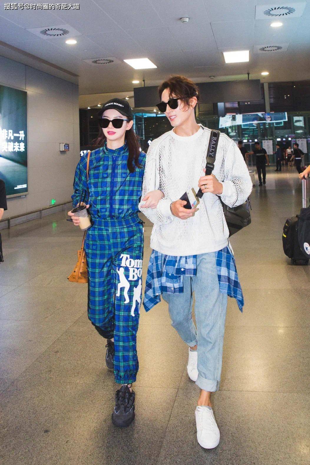 看头|李承铉结婚多年仍处热恋，穿衣打扮都要经过戚薇允许，看着太有爱