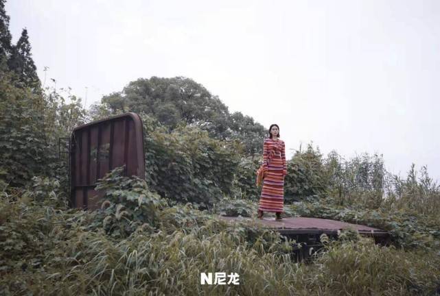 进行|女明星不好当！军嫂张馨予体重涨到107好焦虑，露小腹根本没赘肉