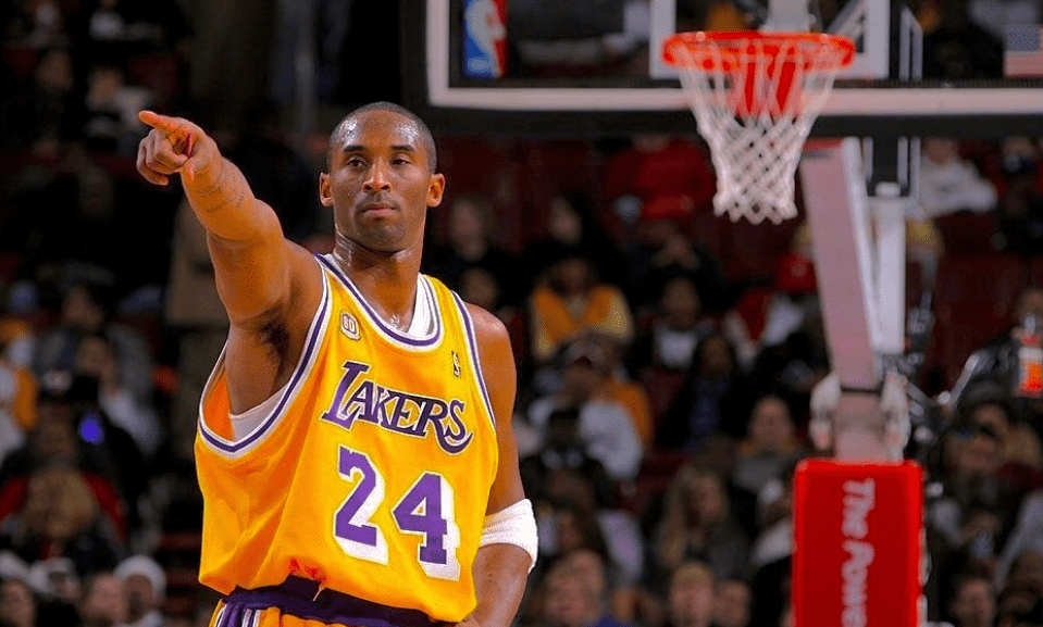 后卫篮球鞋排行榜_NBA得分后卫排名!科比仅次于乔丹!哈登艾弗森并列第3!