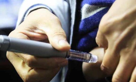 葡萄糖|糖尿病患者偷吃后注射胰岛素，真的能弥补自己的“过错”吗？