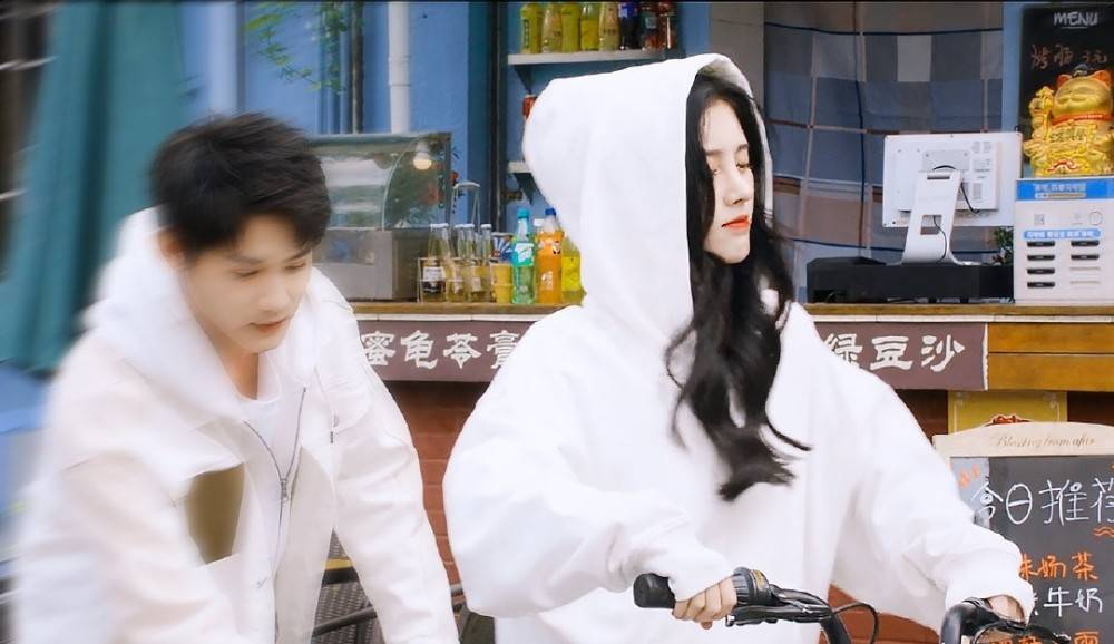 鞠婧祎|电视剧《满月之下请相爱》鞠婧祎也太好看了吧~~