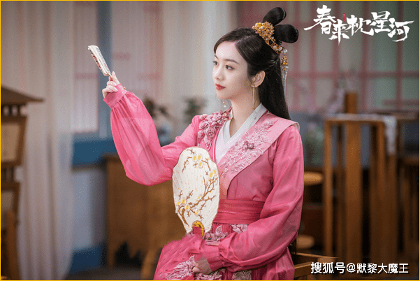 颜甜|腾讯爱奇艺又“撞档”!新剧仅隔两天上线,都是高颜甜宠难抉择