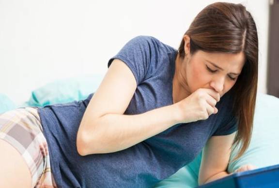 补充|宝妈生完孩子，婆婆端来一碗“补品”，知道什么东西后吐完了