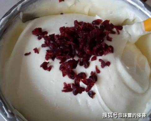 做法|烤箱不要闲置了，教你做蔓越莓戚风蛋糕，蓬松不塌陷，简单零失败