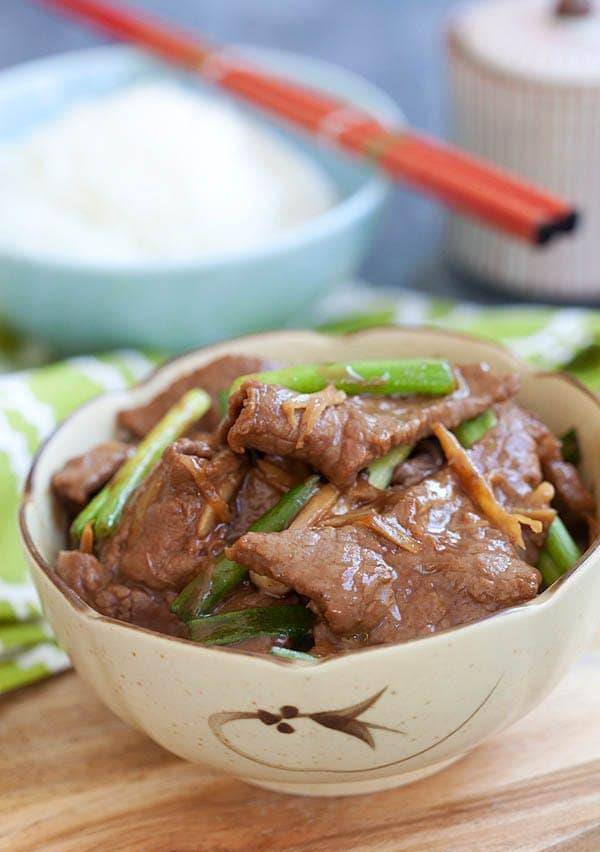 原料|姜葱炒牛肉-嫩,多汁,超级美味的食谱,自己在家里做轻松快捷。
