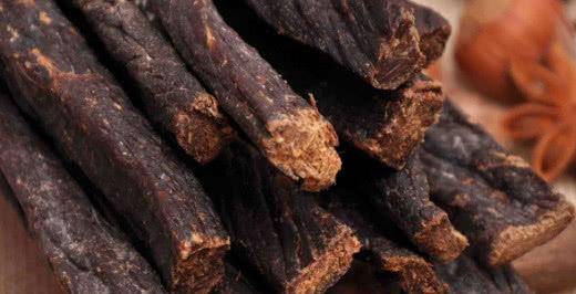 门牙|盘点最易“上瘾”的国民零食，4种霸气在榜，辣条遗憾落选