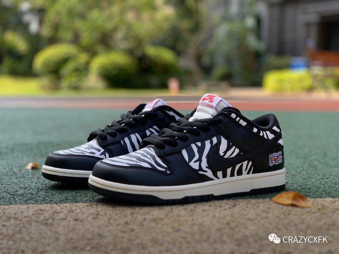 黑色|耐克黑白斑马联名板鞋 Quartersnacks x Nike SB Dunk Low Zebra