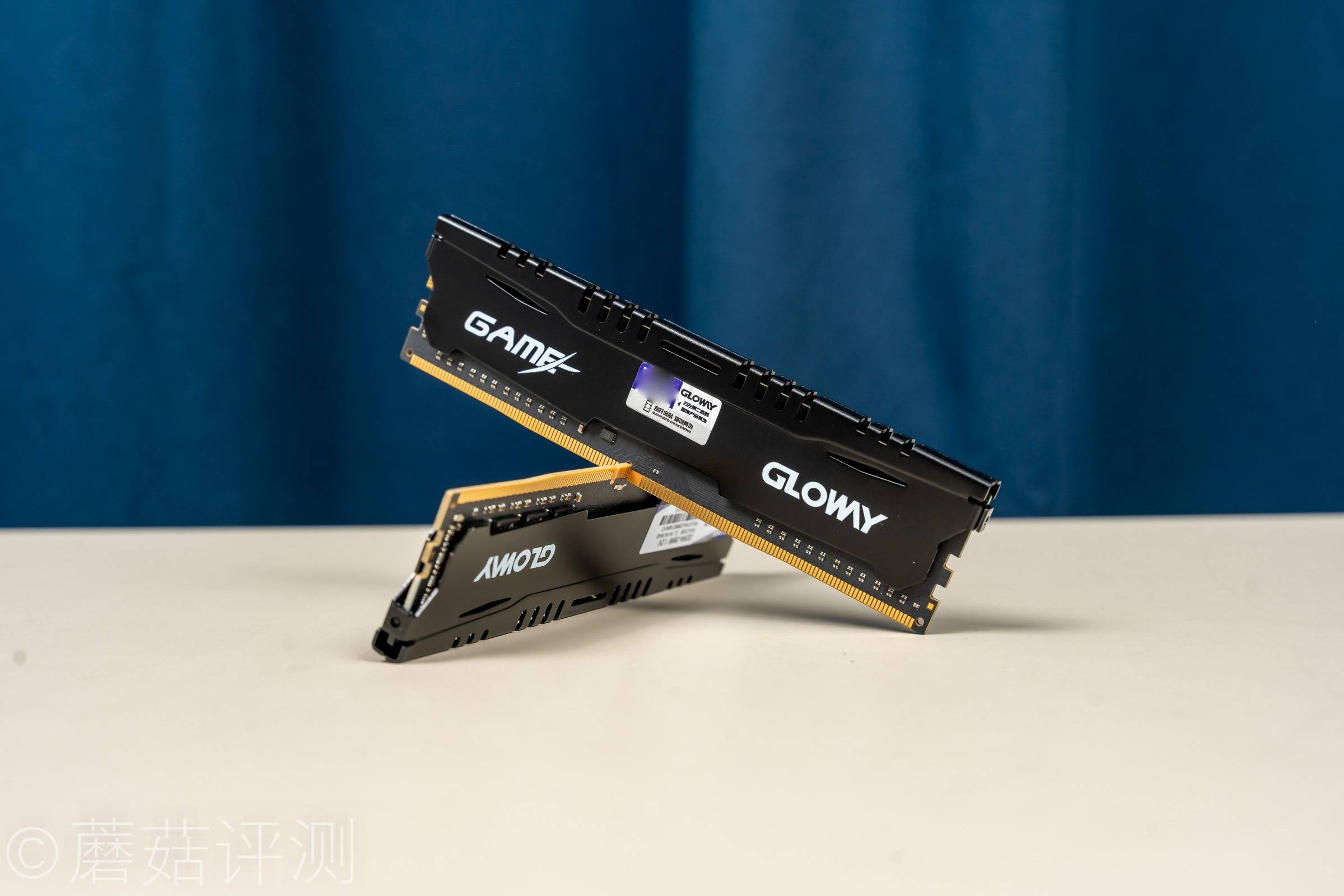 原创售价便宜份量足买菜主机必备光威悍将系列台式机内存评测